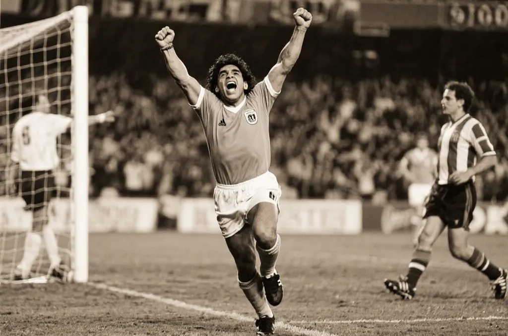 马拉多纳带球与庆祝的经典瞬间